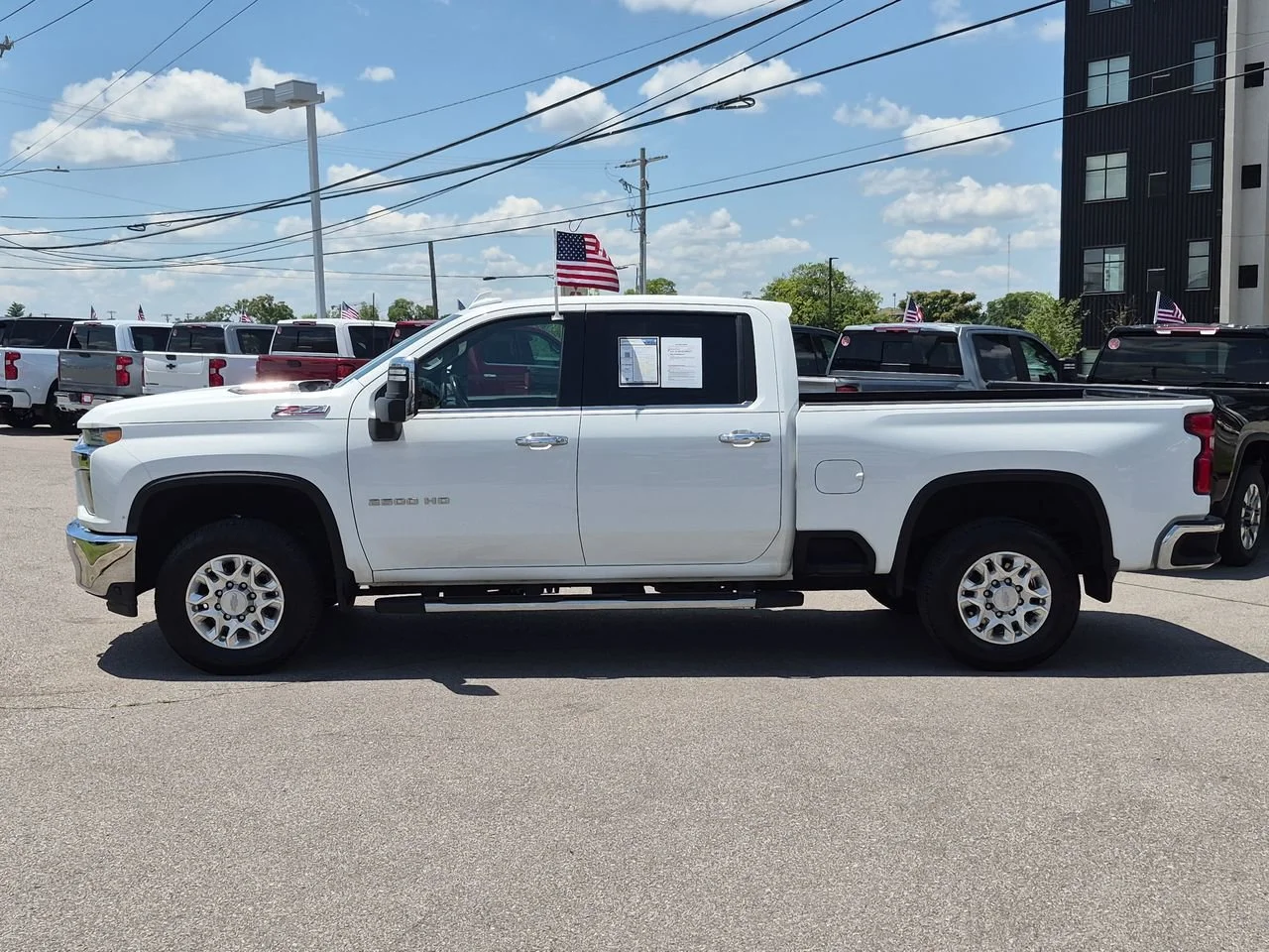 Used 2020 SUMMIT WHITE Chevrolet LTZ image 5