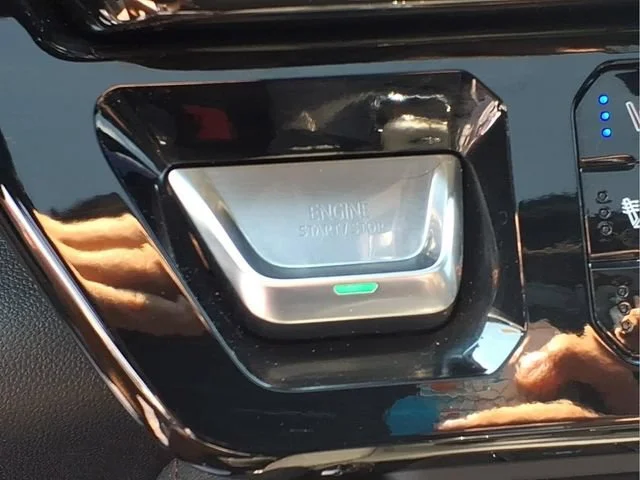 Used 2024 Onyx Black GMC AT4 image 10