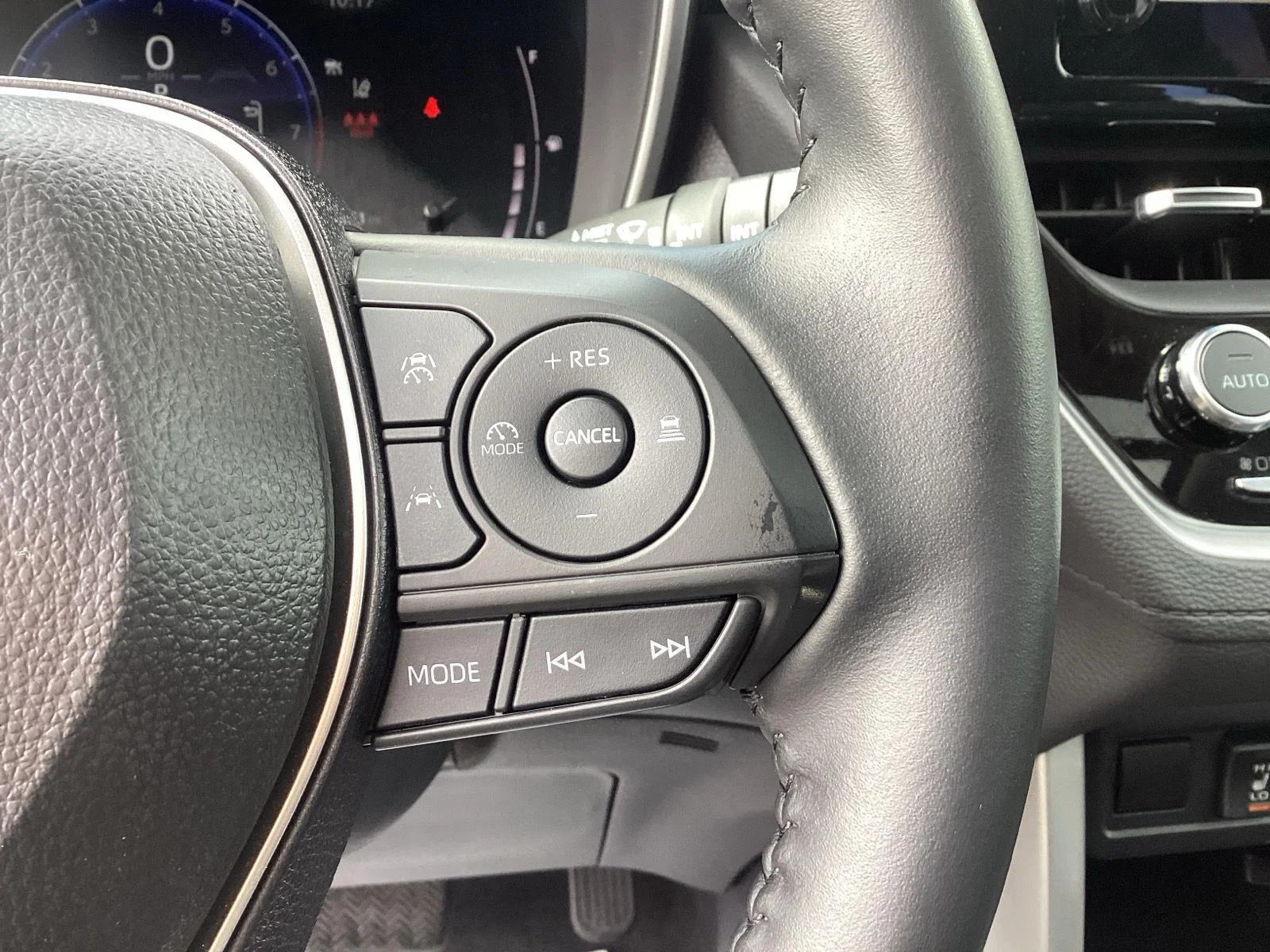 Used 2024 Jet Black Toyota XLE image 21