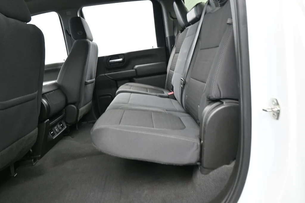 Used 2022 Summit White Chevrolet LT image 30
