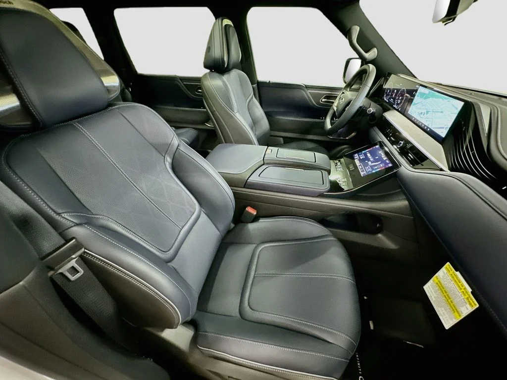 Certified Used 2026 White INFINITI SPORT image 30