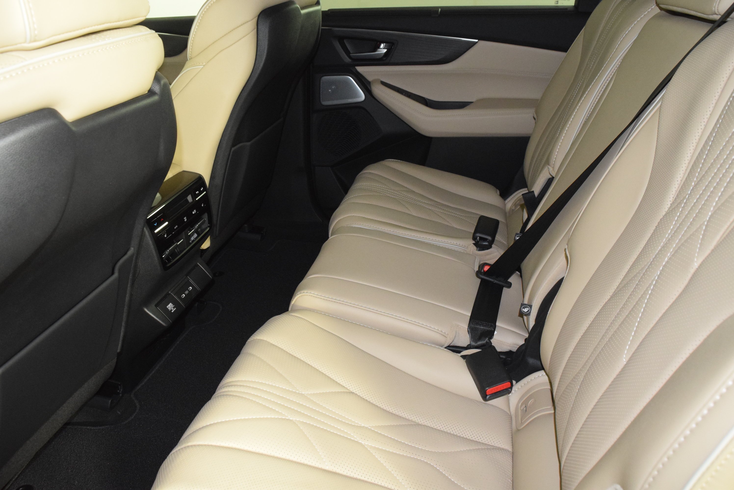 2026 Acura MDX Advance Package - Photo 15