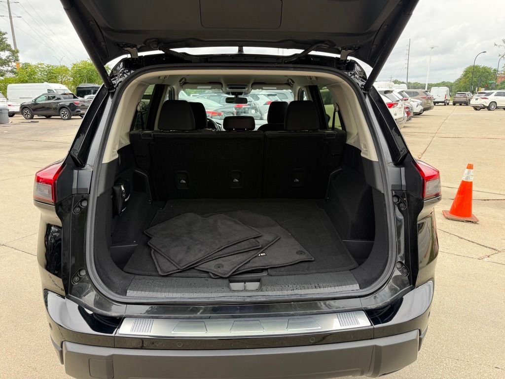 Used 2024 Black Nissan SV image 6