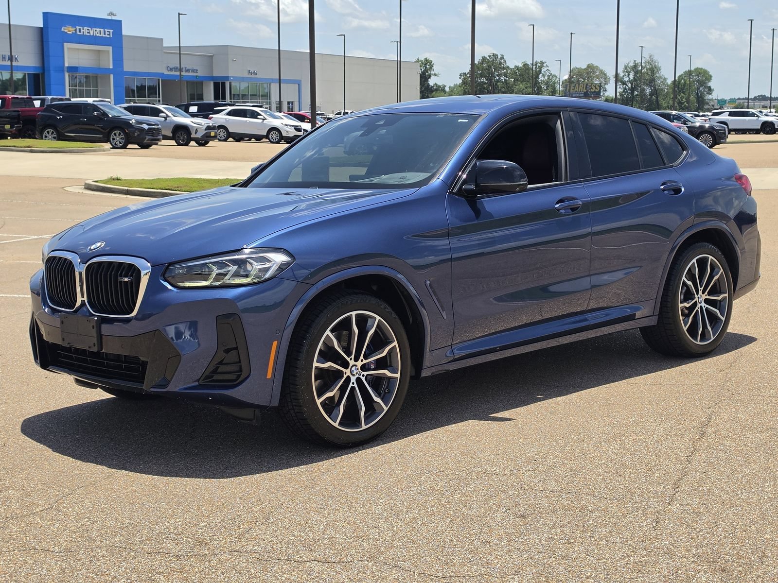 2022 BMW X4 M40i's photo