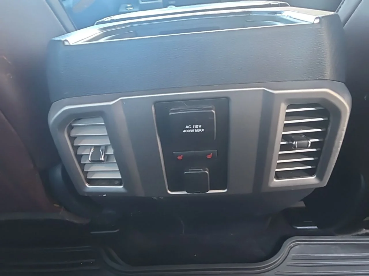Used 2015 Black Ford Platinum image 22
