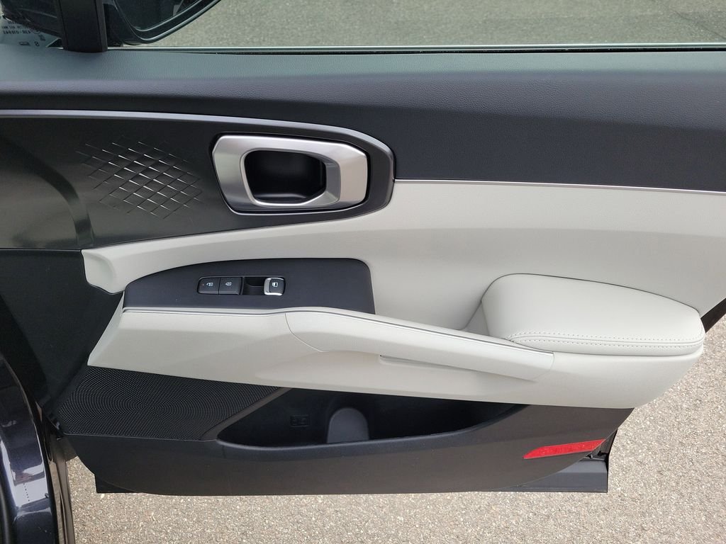 New 2026 Gray Kia S image 10