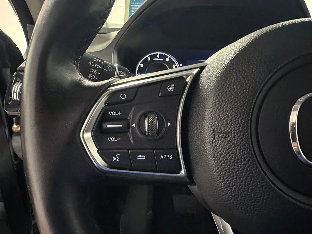 Used 2020  Acura Advance Package image 34