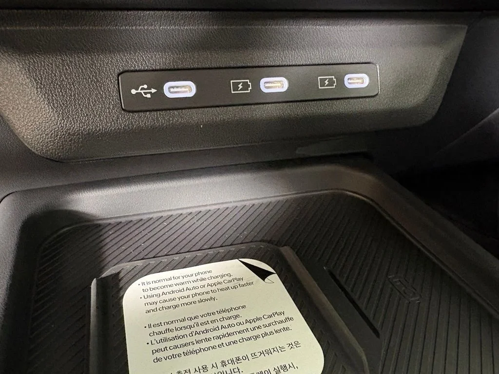 New 2027 Pale Gray Kia S image 34