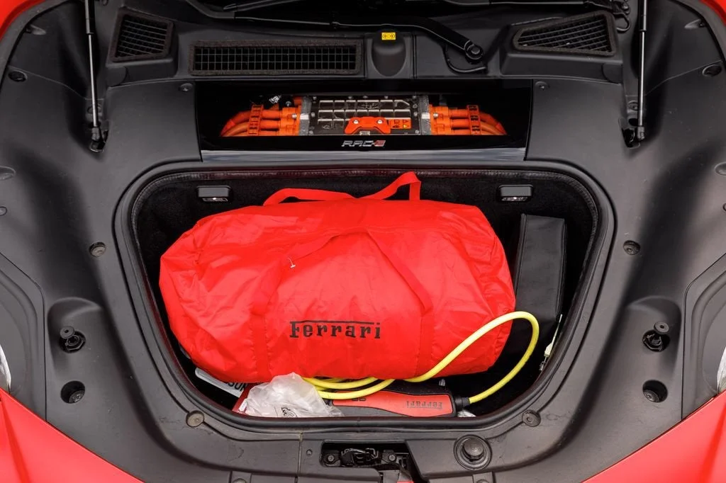 Used 2025 Rosso Ferrari F1-75 Opaco Ferrari  image 15