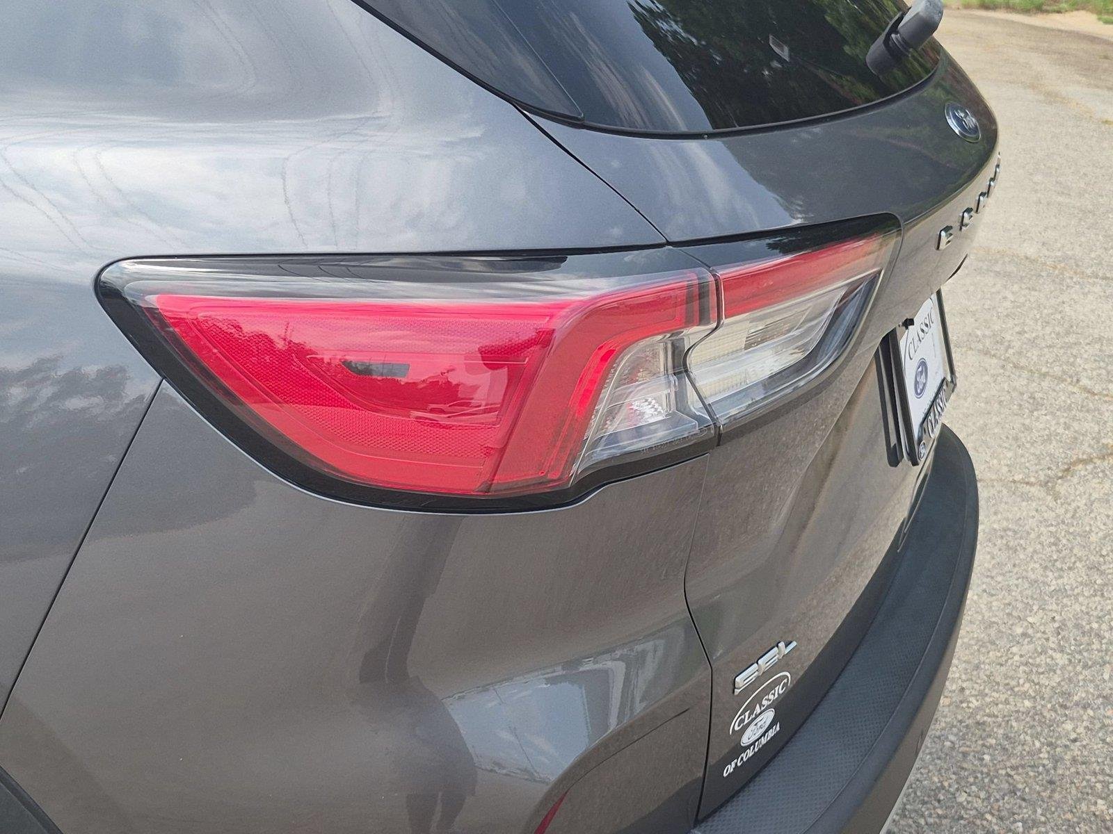 Used 2021 Carbonized Gray Metallic Ford SEL image 11