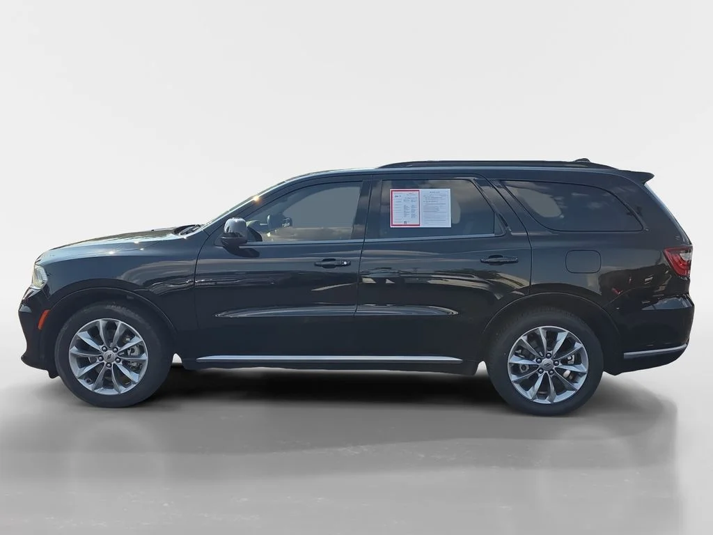 Used 2022 DB Black Crystal Clearcoat Dodge SXT image 7