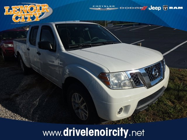 Used 2015 White Nissan SV image 1
