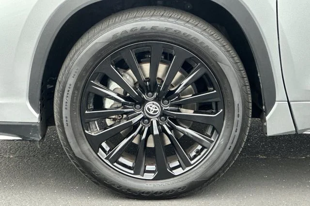 Certified Used 2025 Silver Toyota XSE image 32