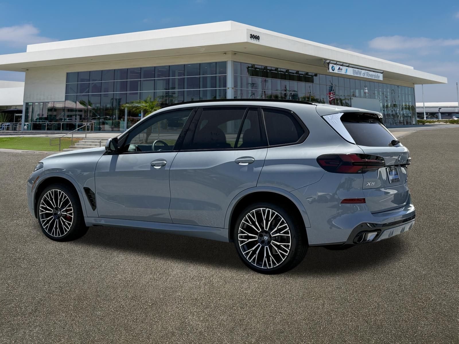 New 2026 Brooklyn Grey Metallic BMW xDrive40i image 8