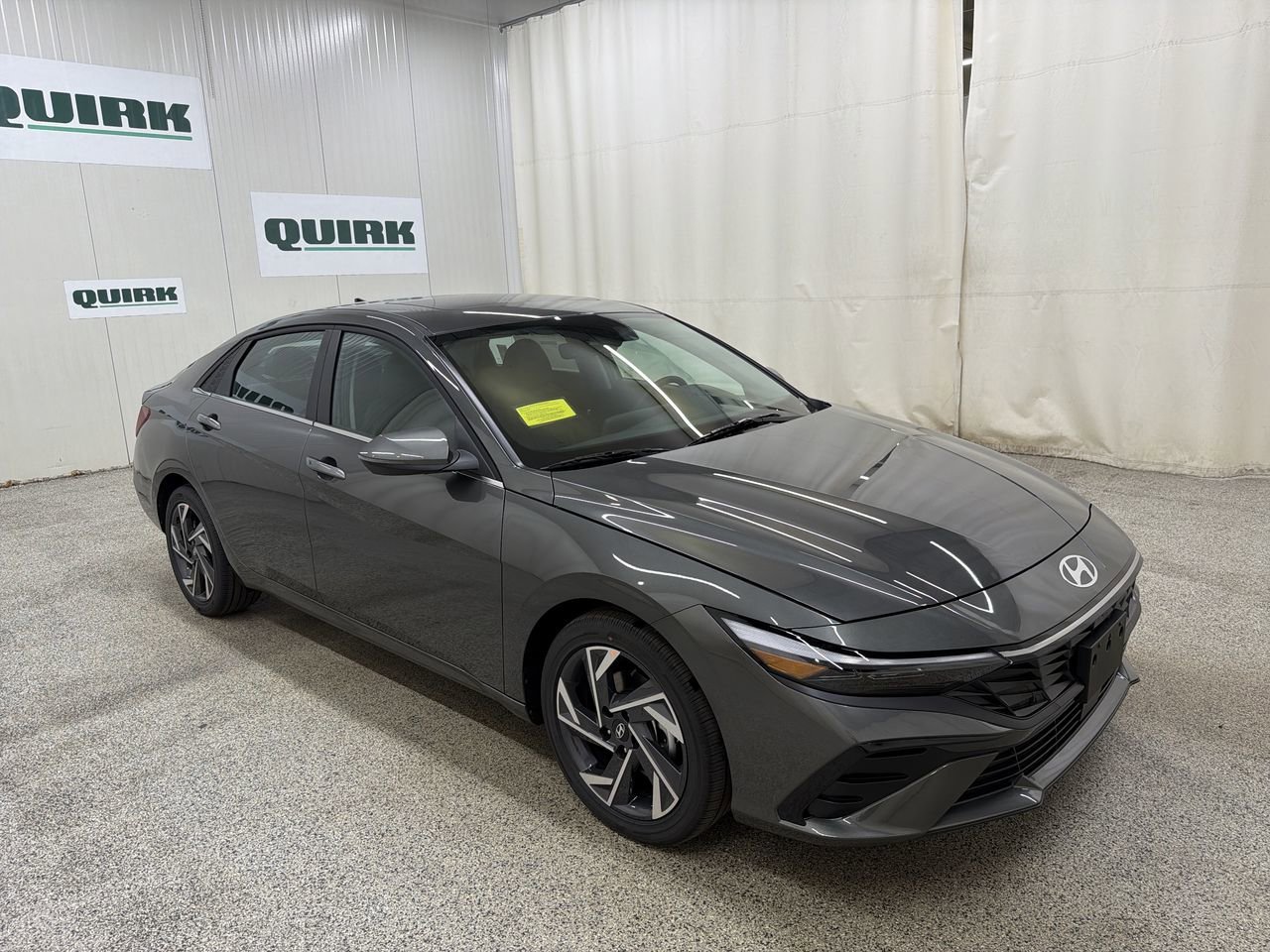 2026 Hyundai Elantra 2.0 Limited IVT's photo