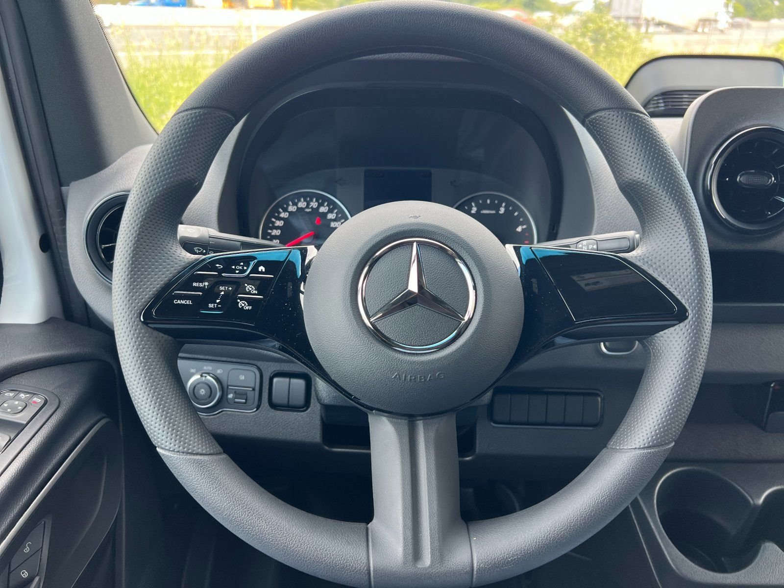 New 2026 Arctic White Mercedes-Benz  image 25