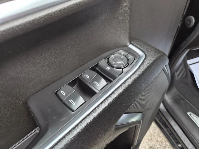 Used 2022 Black Chevrolet RST image 13