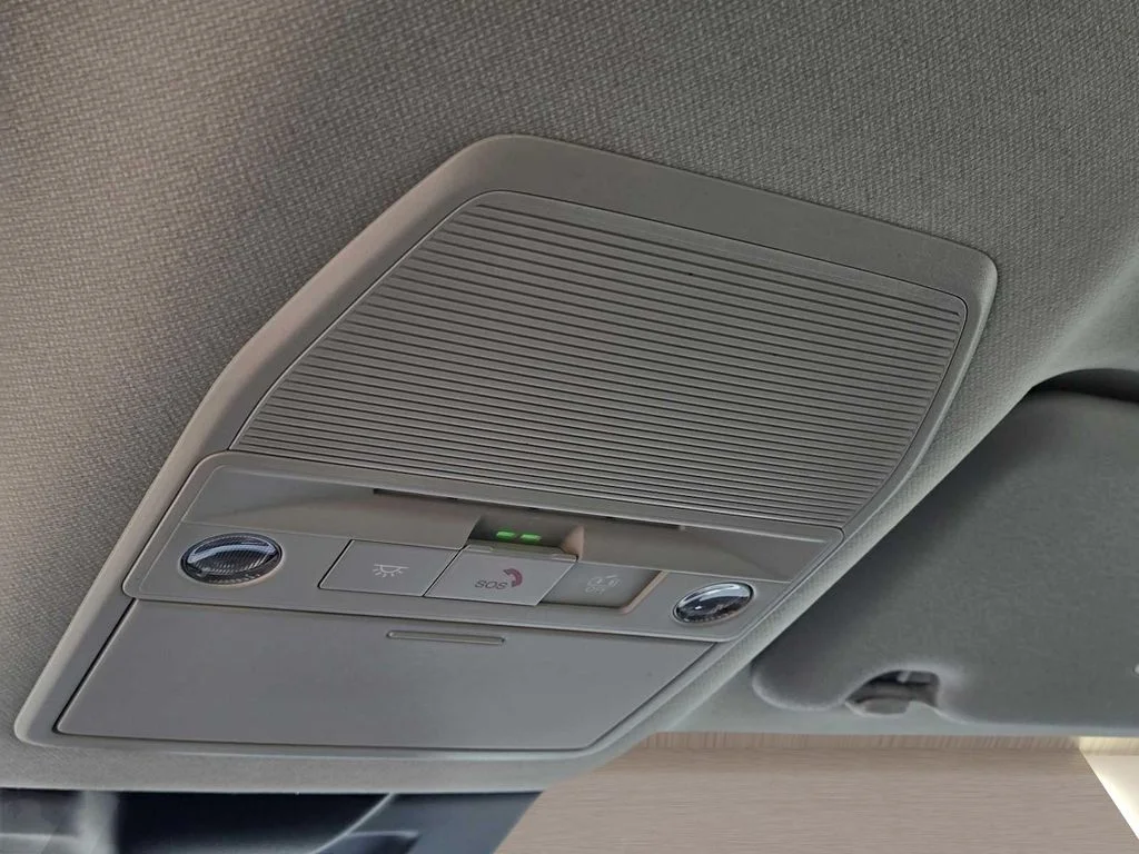 2026 Nissan Sentra SR - Photo 30