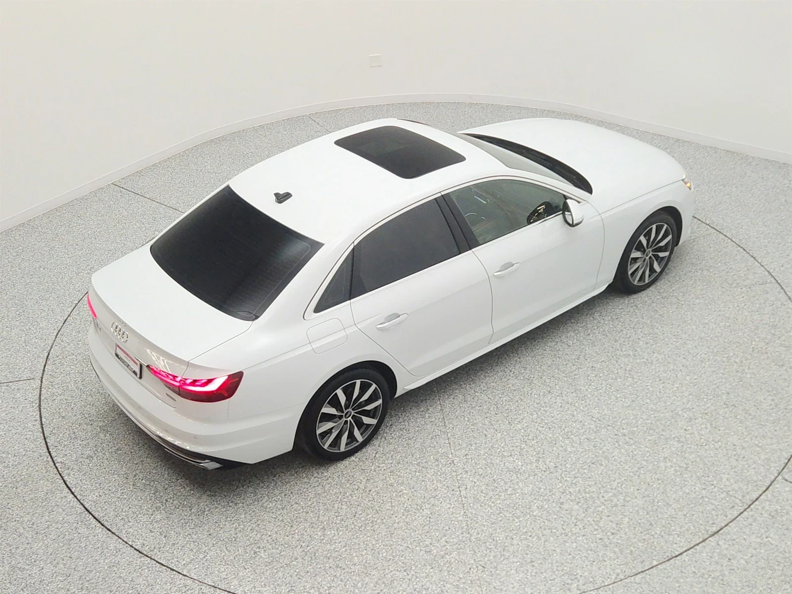 Used 2024 Glacier White Metallic Audi Premium 40 TFSI quattro image 26