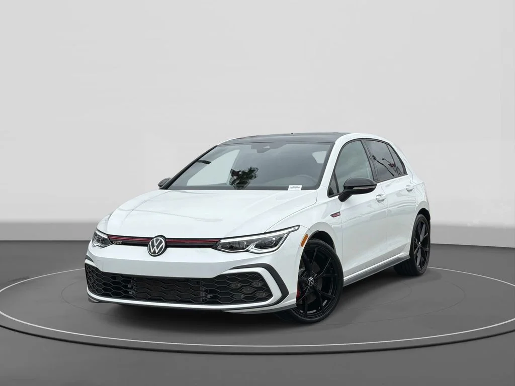 2024 Volkswagen Golf GTI 2.0T S 4-door's photo