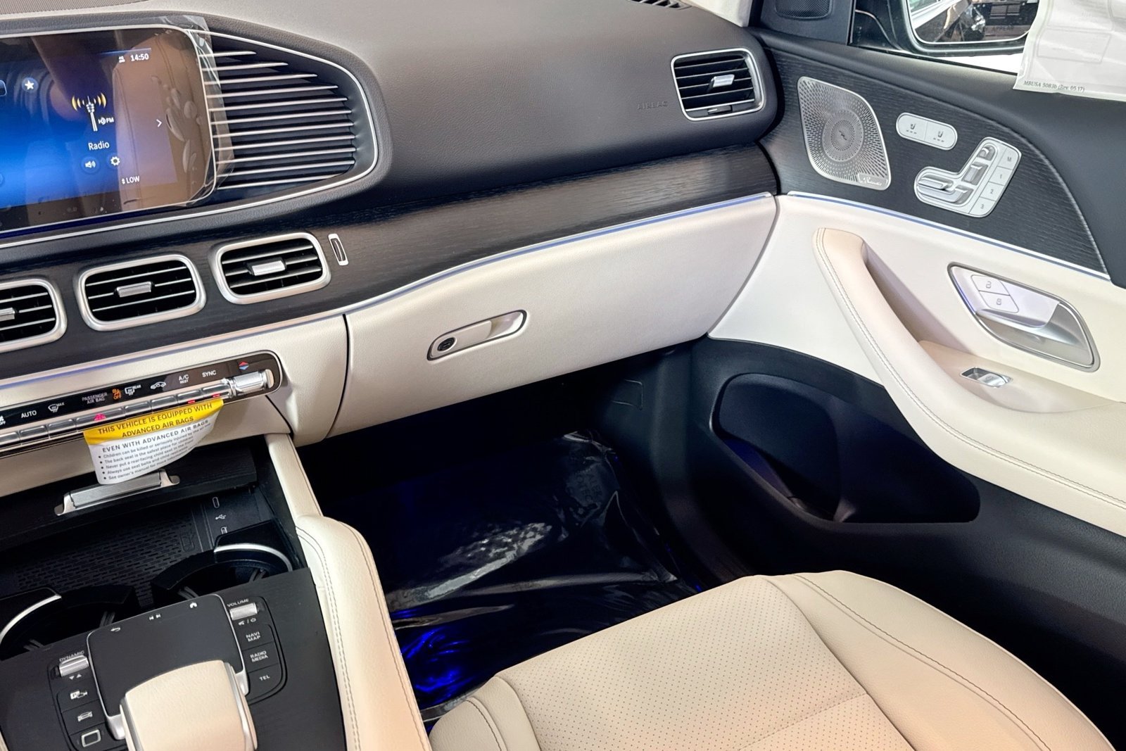 New 2026 Obsidian Black Metallic Mercedes-Benz GLE 450 image 21
