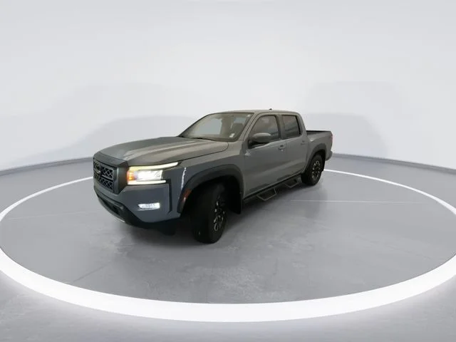Used 2023 Gray Nissan PRO-X image 4