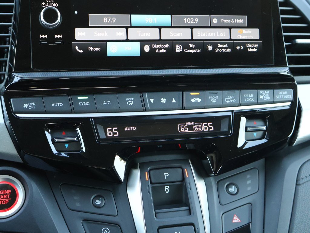 Used 2025  Honda EX-L image 22