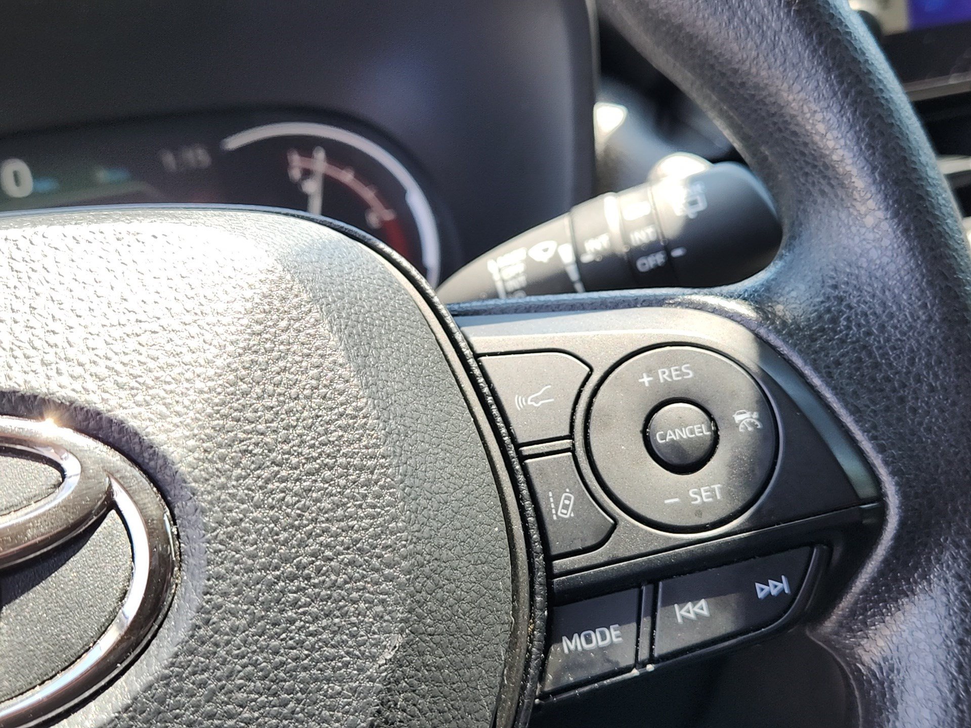 Certified Used 2025 Ice Cap Toyota XLE image 18