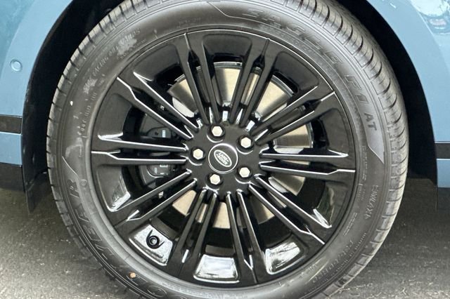 New 2026 Tribeca Blue Land Rover Hoxton Edition image 25