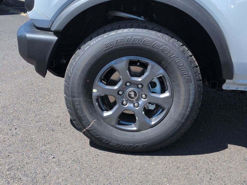 New 2026 Avalanche Gray Ford Big Bend® image 74