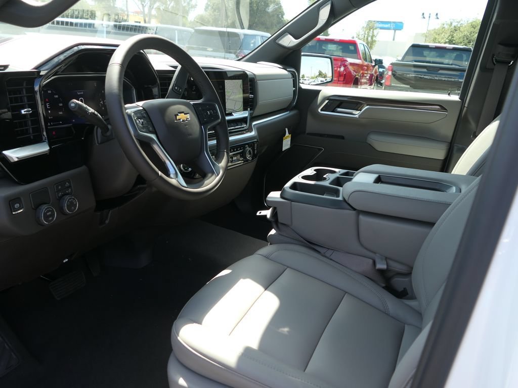 2026 Chevrolet Silverado 1500 LT - Photo 12