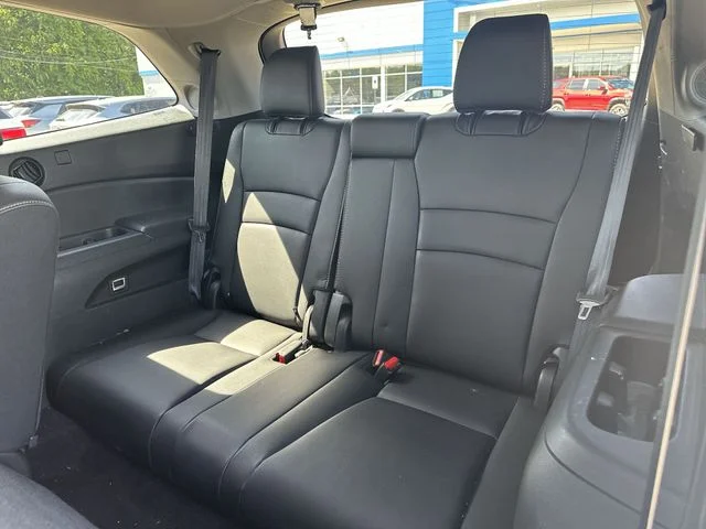 Used 2022 White Honda Touring image 55