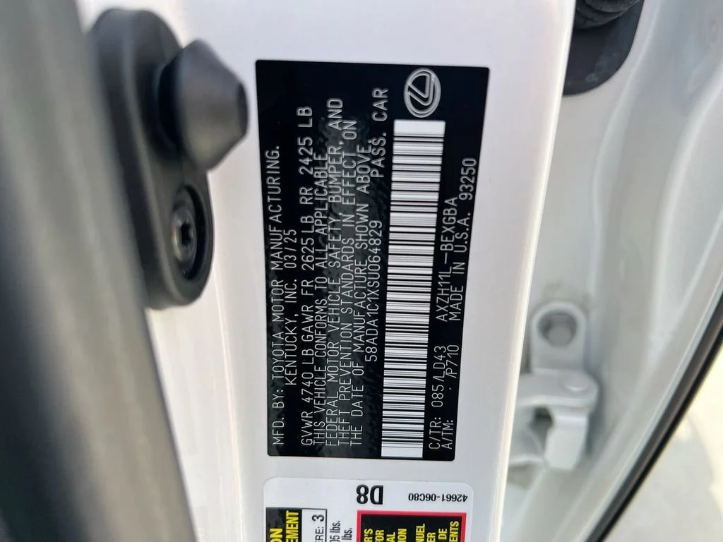 Certified Used 2025 EMINENT WHITE PEARL Lexus 300h image 22