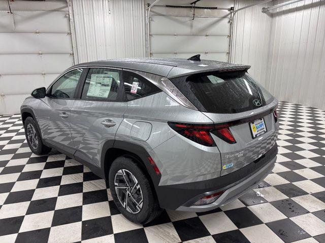 New 2026 Silver Hyundai Blue image 4