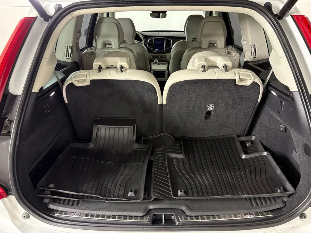 Used 2023 Crystal White Volvo Ultimate image 37