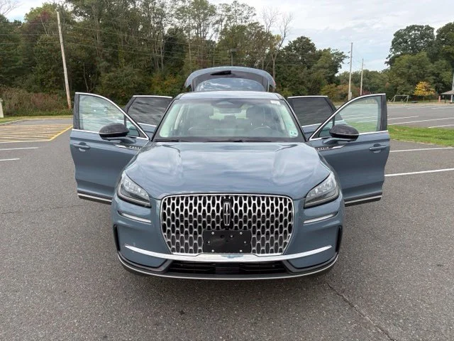 Used 2023 Blue Metallic Lincoln Standard image 25