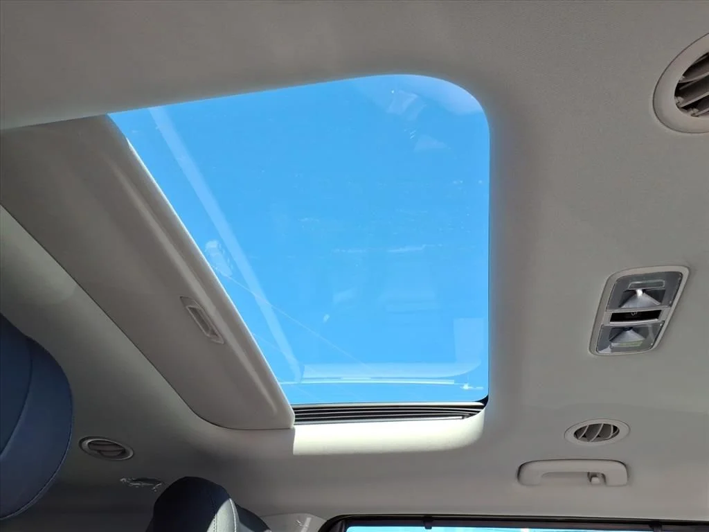 2026 Kia Carnival SX Prestige - Photo 11