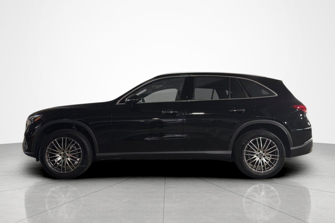New 2026 Black Mercedes-Benz GLC 300 4MATIC® SUV image 2