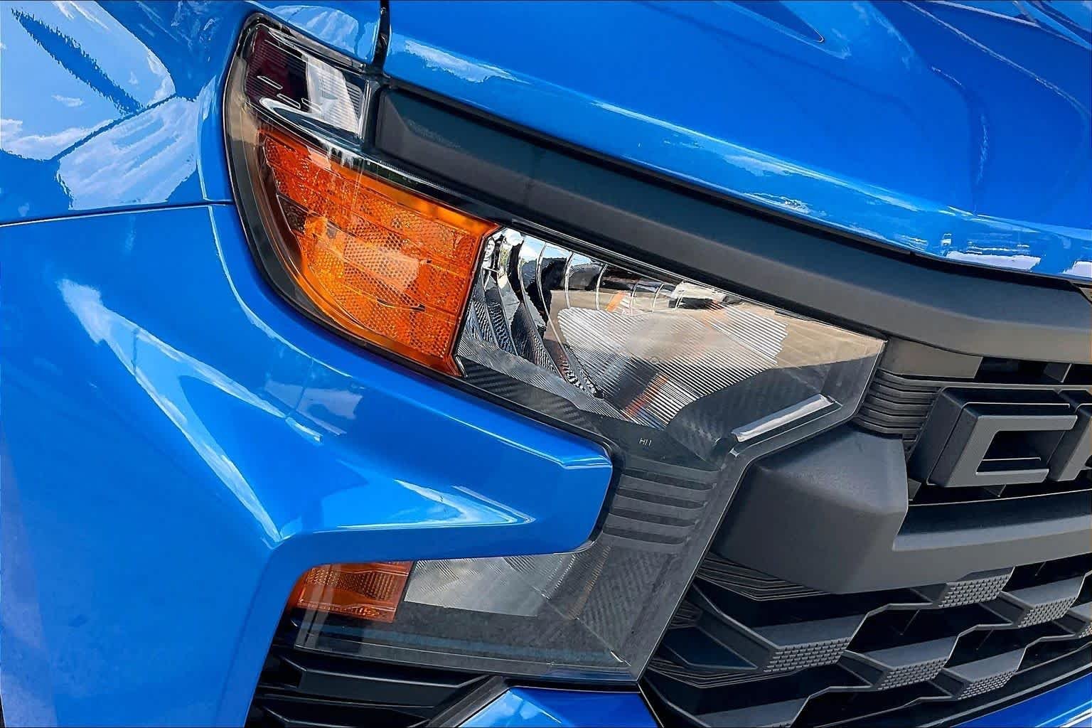 Used 2025 Riptide Blue Metallic Chevrolet Custom image 26