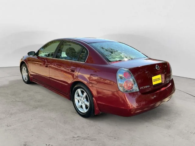 Used 2006  Nissan 2.5 S image 7
