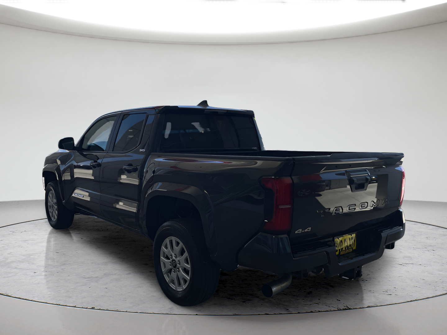 Certified Used 2024  Toyota SR5 image 5