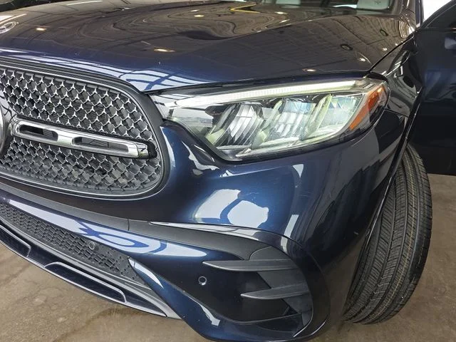 Used 2023 Starling Blue Metallic Mercedes-Benz GLC 300 image 29