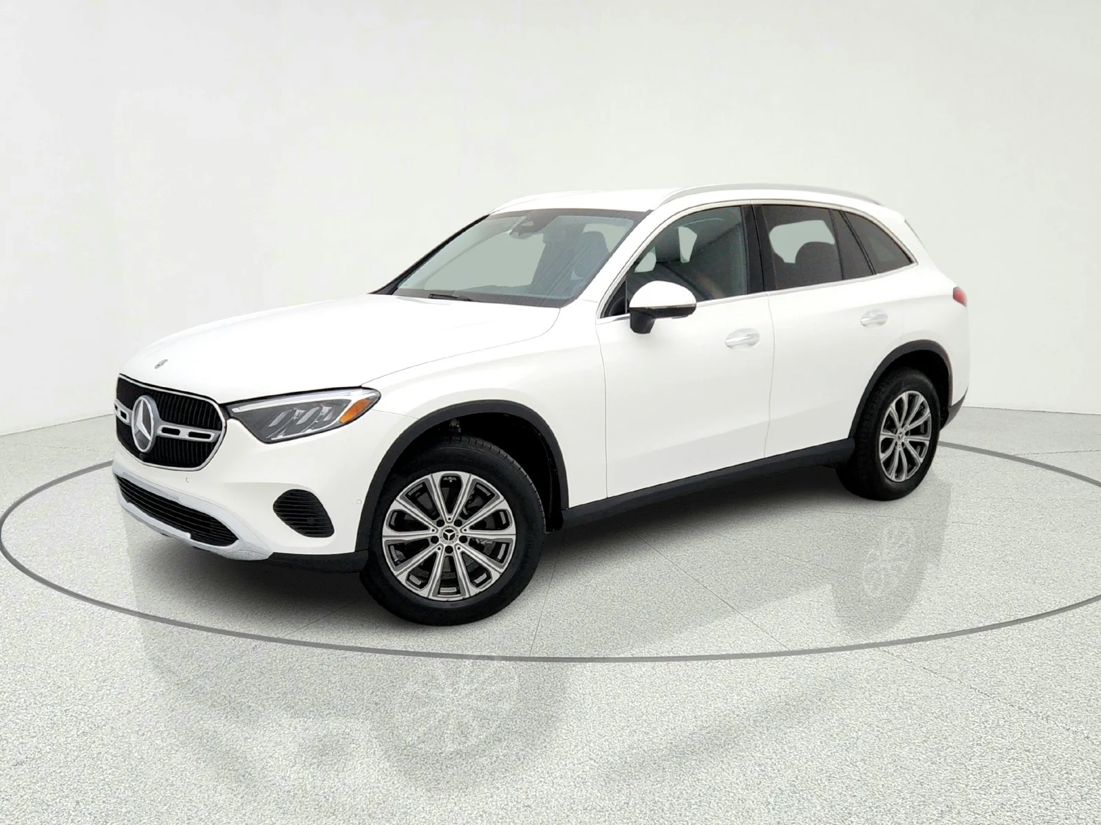 2024 Mercedes-Benz GLC GLC 300 4MATIC's photo