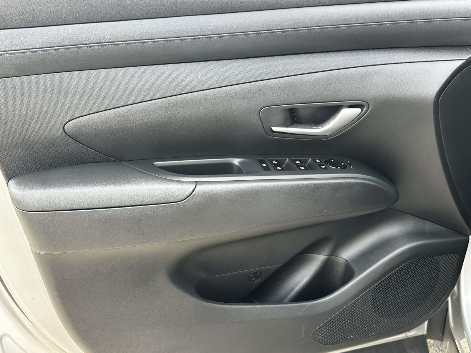 Certified Used 2025 Silver Hyundai SEL Convenience image 23