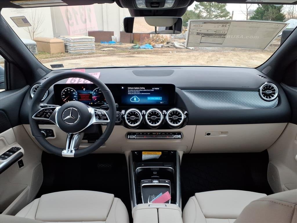 Used 2026 Cirrus Silver Metallic Mercedes-Benz GLA 250 image 22