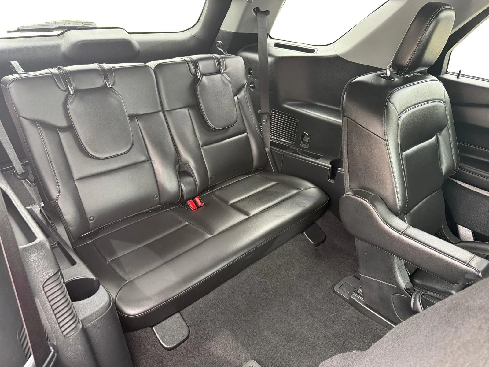2022 Ford Explorer XLT - Photo 25