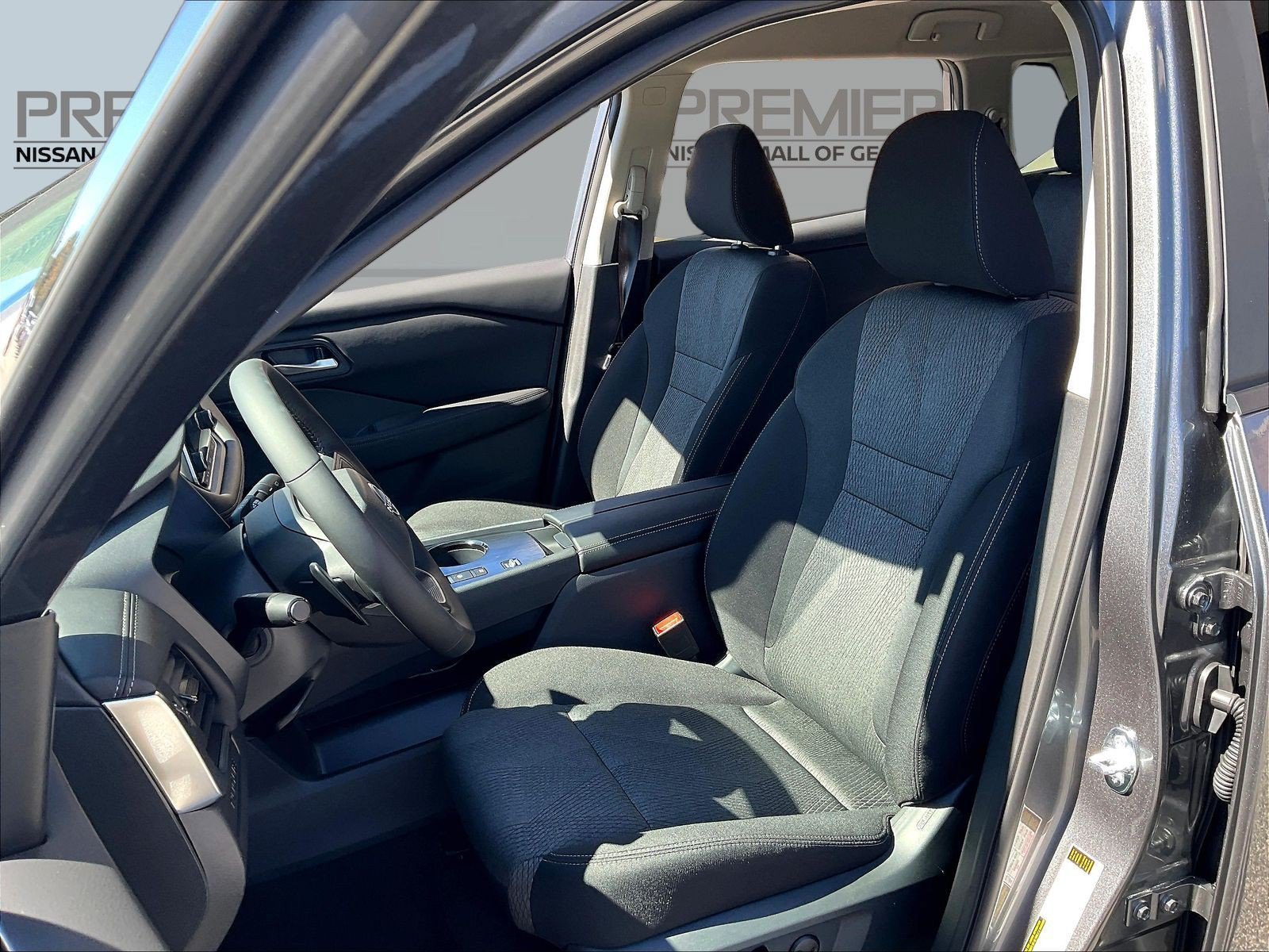 New 2027 Gray Nissan SV image 9