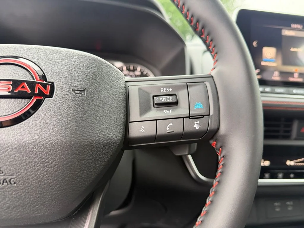 New 2026 Everest White Pearl TriCoat Nissan Rock Creek® image 25