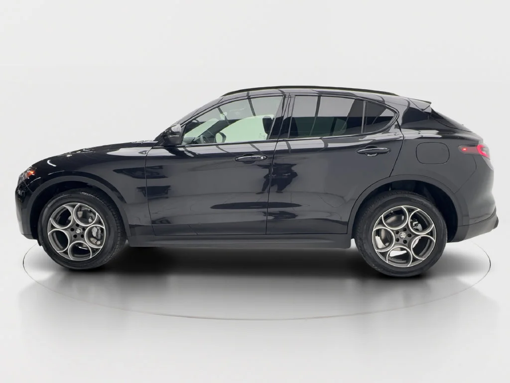 New 2026 Black Alfa Romeo Base image 6