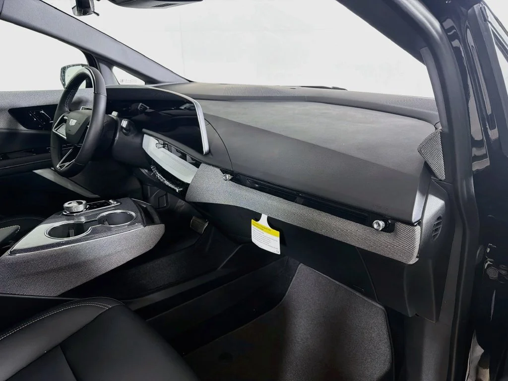 2026 Cadillac OPTIQ Sport - Photo 26